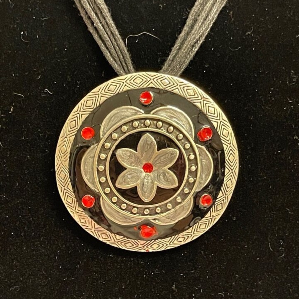 10" Signed Marie Pendant Necklace Vintage